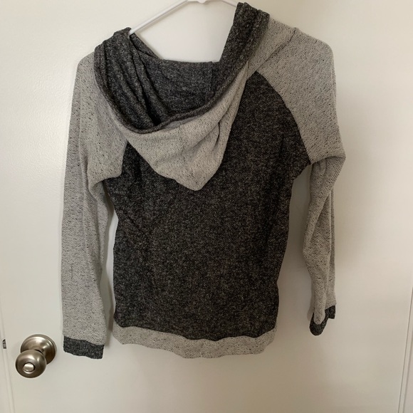 Sweater - Picture 3 of 3